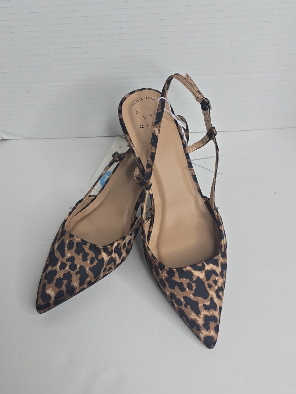 Women's Annette Satin Slingback Heels A New Day Size 7.5 - Picture 2 of 10